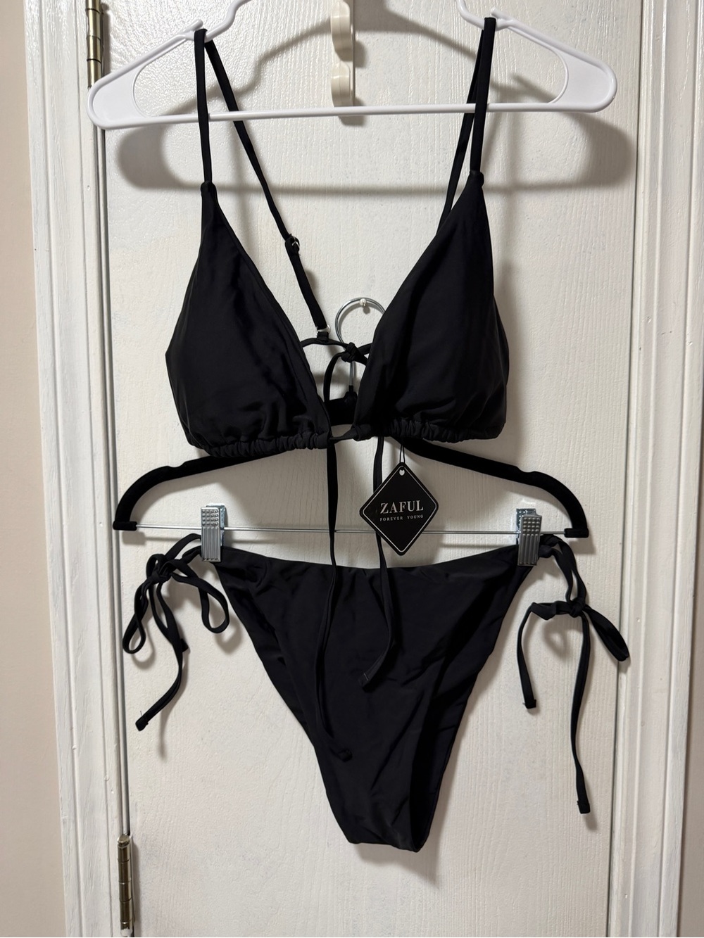 Zaful Black Triangle String Tie Bikini Set